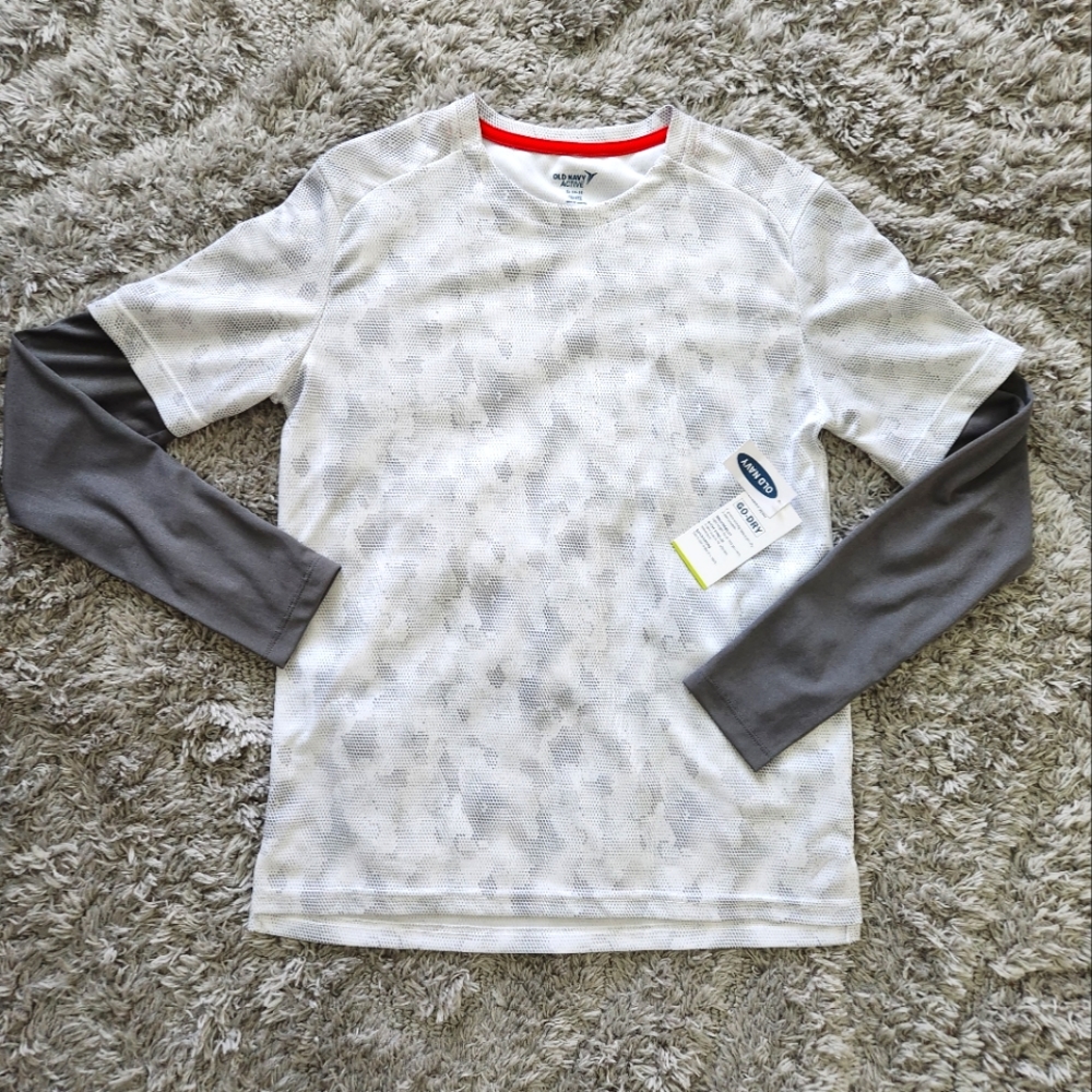 Old Navy Dry Fit shirt